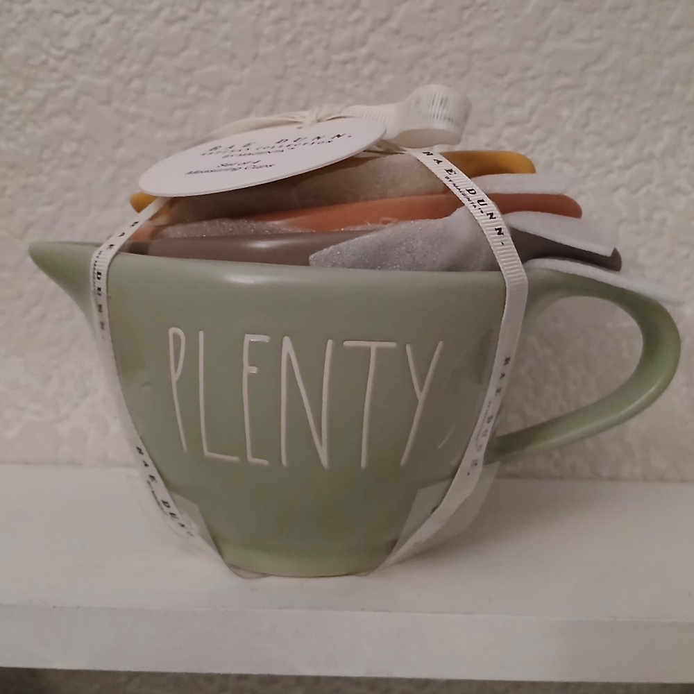 Rae Dunn Fall Measuring Cups